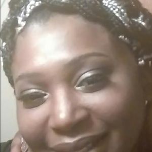 Meet your Posher, Ronise